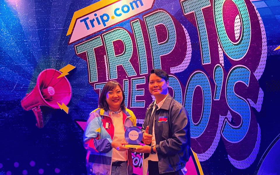 ecommerceloka-raih-penghargaan-strategic-partner-2025-dari-tripcom